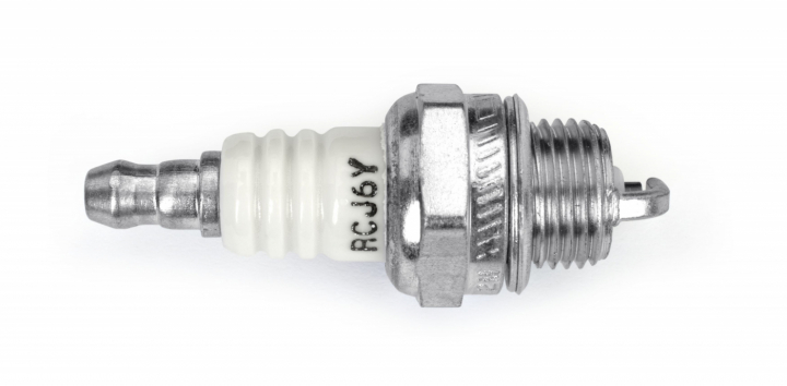 Spark plug Rcj6Y 5032351-09 in the group Spare Parts / Spare parts Brushcutters / Spare parts Husqvarna 535RX/T at GPLSHOP (5032351-09)