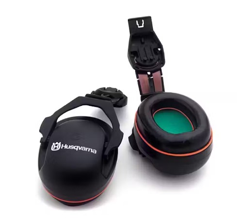 Hearing protection in the group at GPLSHOP (5874424-01)