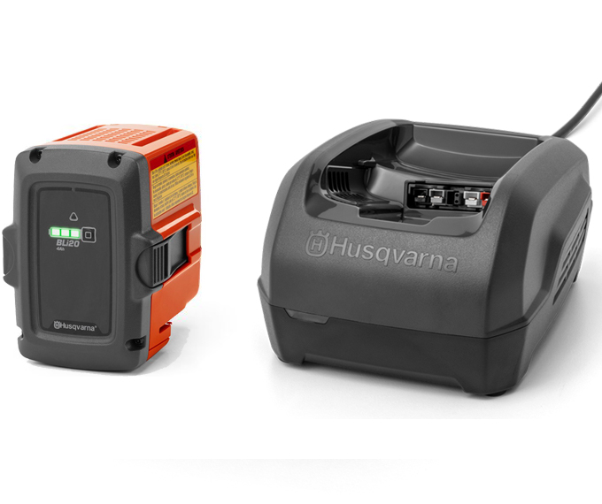 Husqvarna Battery & charger kit BLi20  & QC250 in the group Husqvarna Forest and Garden Products / Husqvarna Battery operated power tools / Accessories Battery Operated Power Tools / Kit with battery & charger at GPLSHOP (9670917)