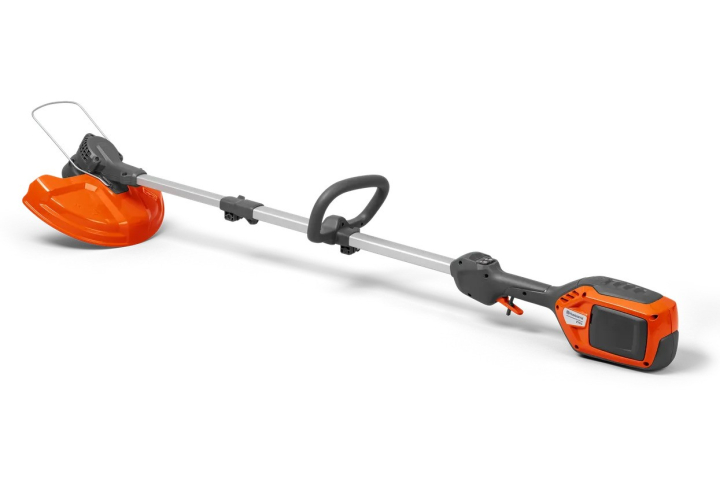 Husqvarna 215iL Tri-Cut Battery Trimmer + B70 & C80 in the group Husqvarna Forest and Garden Products / Husqvarna Brushcutters & Trimmers / Battery brushcutters & trimmers at GPLSHOP (9705360-10)