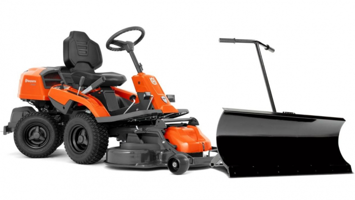 Husqvarna Rider 214TC Comfort Edition + Snow blade in the group Husqvarna Forest and Garden Products / Husqvarna Ride- on lawnmower / Riders at GPLSHOP (9705691)