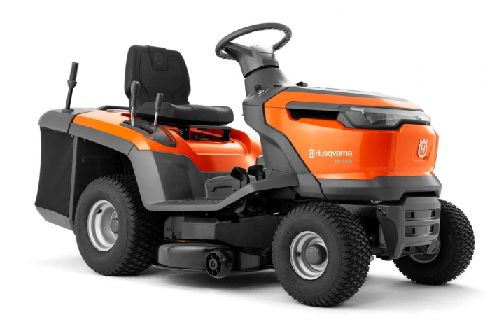Husqvarna TC 112 Tractor in the group Husqvarna Forest and Garden Products / Husqvarna Ride- on lawnmower / Garden Tractors at GPLSHOP (9706222-01)