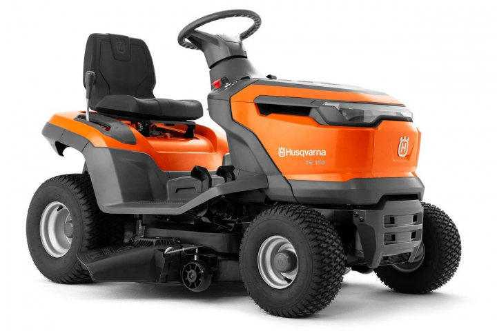 Husqvarna TS 114 Tractor in the group Husqvarna Forest and Garden Products / Husqvarna Ride- on lawnmower / Garden Tractors at GPLSHOP (9706225-01)