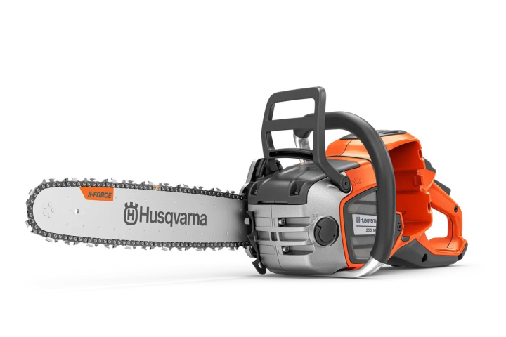 Husqvarna 550i XP® Battery chainsaw in the group Husqvarna Forest and Garden Products / Husqvarna Chainsaws / Battery Chainsaws at GPLSHOP (9707458-15)