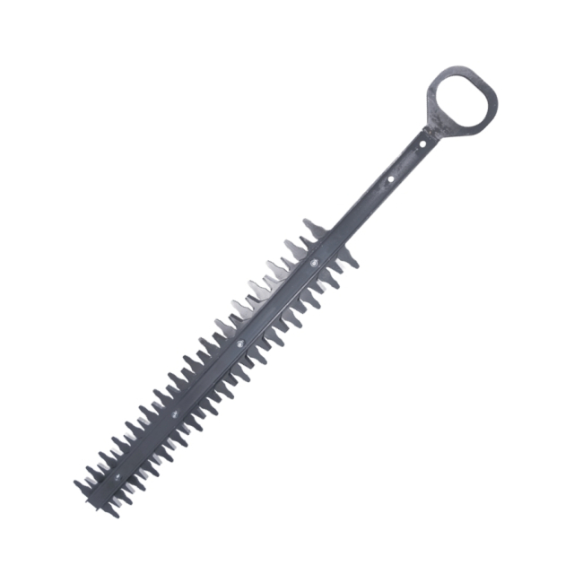 Hedge trimmer, assembly