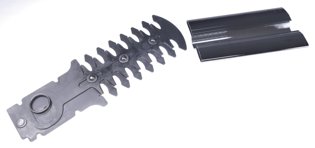 Blade 120 assembly