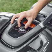 Husqvarna Automower® 435X AWD Robotic Lawn Mower Husqvarna Automower® 435X AWD Robotic Lawn Mower