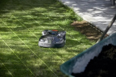 Husqvarna Automower® 415X Robotic Lawn Mower Husqvarna Automower® 415X Robotic Lawn Mower