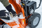 Husqvarna ST 376 Snow Blower Husqvarna ST 376 Snow Blower